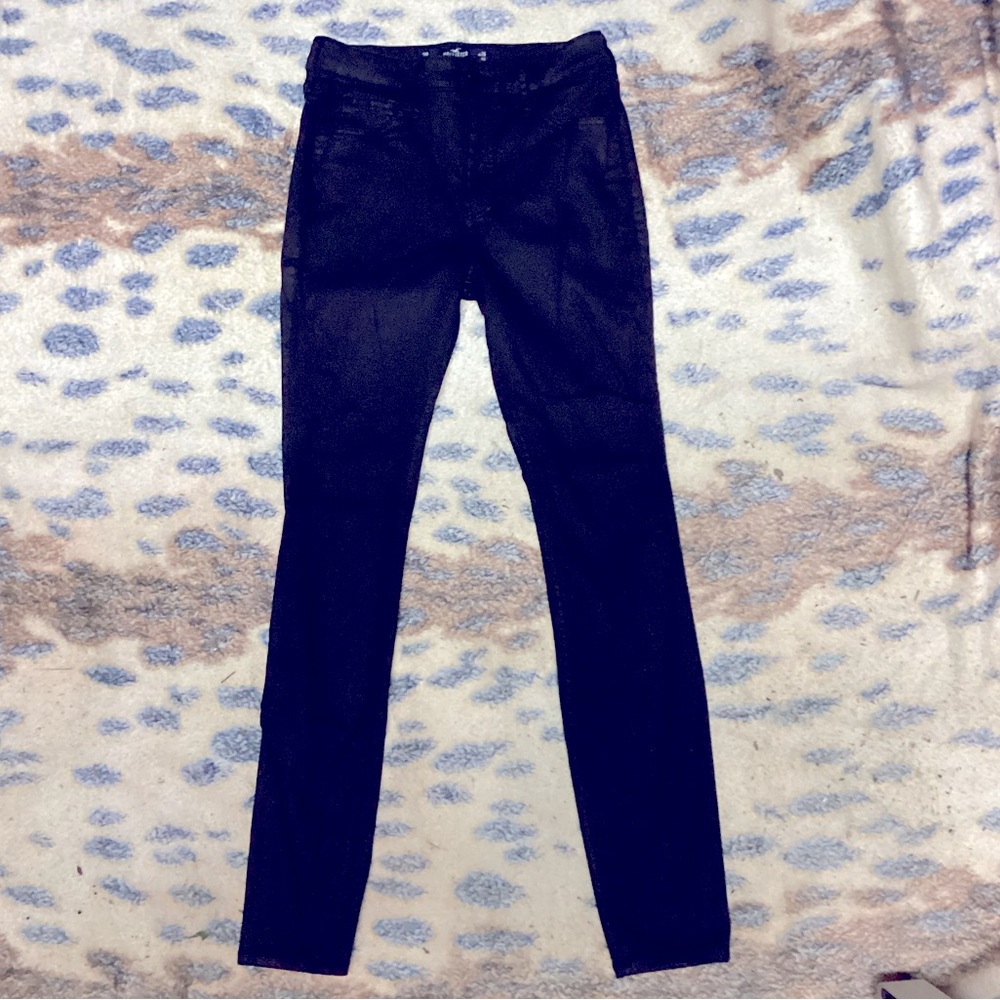 HOLLISTER PANTS.